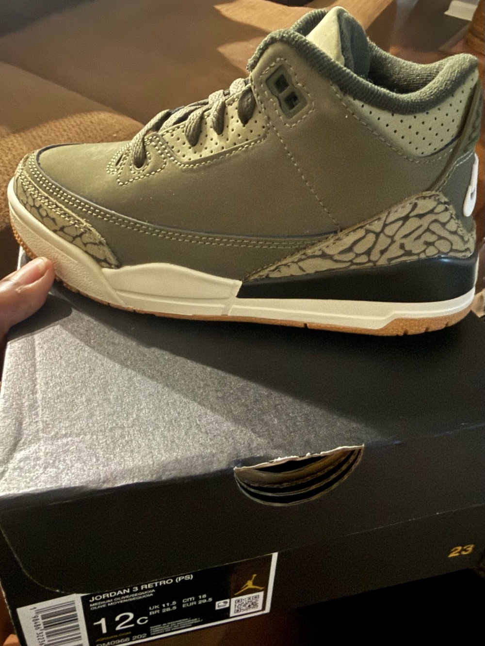 Jordan 3 Retro Little Kids' Olive Green & Black Sneakers